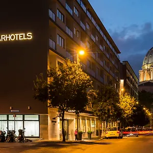 Starhotels Michelangelo מלון